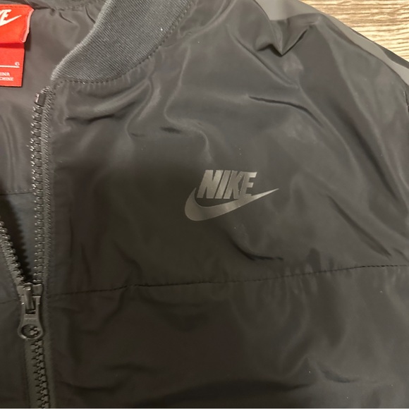 Nike Bonded Bomber Jacket in Black - Picture 11 of 13